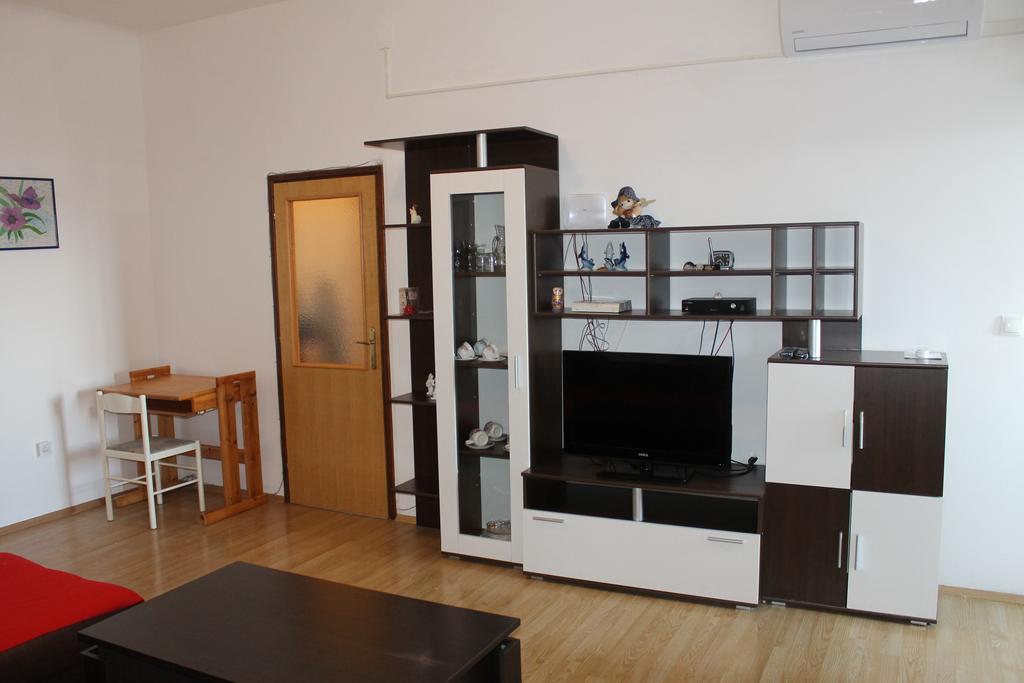 Apartment Nera Pula Exterior foto